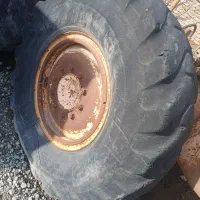 لاستیک لودر و گرادر|ماشین‌آلات صنعتی|میاندوآب, |دیوار