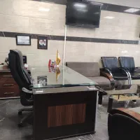 میز و صندلی اداری و مدیریت