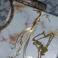 النگو و گوشواره و زنجیر طلا|جواهرات|قم, ارم|دیوار