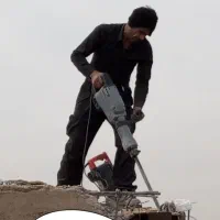 تخریب ساختمان مسکونی اداری تجاری درمنطقه اصفهان