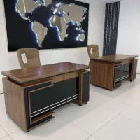 میز مدیریت لیندا