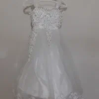 لباس عروس بچه گانه|لباس|شیراز, کوشک میدان|دیوار