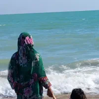 فروشنده برای شیرینی فروشی