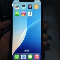 گوشی آیفون 11 نرمالch لاک شده