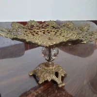 تعدادی ظروف برنزی|مجسمه، تندیس، ماکت|مراغه, |دیوار