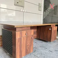 فروش فوری- میز اداری شیک- قیمت استثنایی