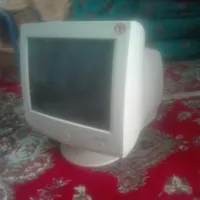 مانیتور نوه
