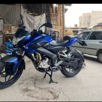 موتور ns 200
