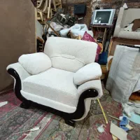 کارگر برای تعمیرات مبل