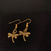 گوشواره سنجاقک