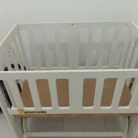 تخت و گهواره چوبی نوزاد برند پیر کاردین