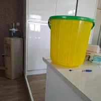 سطل درب دار