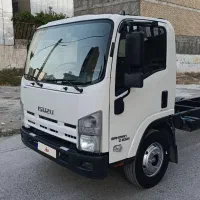 ایسوزو 6 تن مدل 1394 بدون رنگ