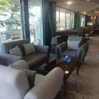 کارگر ساده برای کافه رستوران