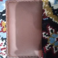 یک کیف مدارک پیدا شده