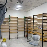 واگذاری مغازه بهمراه دکور و مانکن