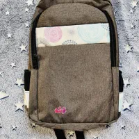 کوله‌پشتی دخترانه شیک و تمیز