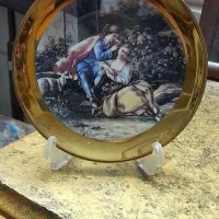 یک جفت ظرف قدیمی بشقاب دیوارکوب طلاکوب