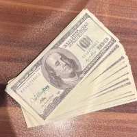 فروش یک بسته دلار برای شادباش مراسم