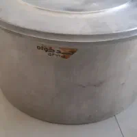 قابلمه روحی  سایز خیلی بزرگ مناسب نذریو...