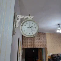 ساعت دیواری دو طرفه سالم و درحد نو