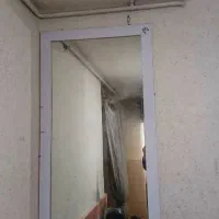 آینه و کمد طبقه بندی دار