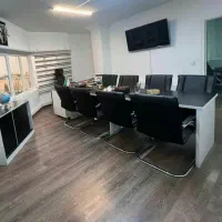 اجاره دفتر ساعتی جردن واقع در برج برند|اجارهٔ کوتاه‌مدت دفتر کار و فضای آموزشی|تهران, امانیه|دیوار