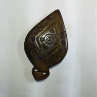 گردنی مهره یشم