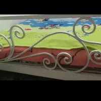 تخت آهنی سالن تمیز یک نفره