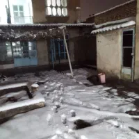 فروش خانه قدیمی در بهار در موقعیت خوب