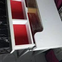 میز آرایشی