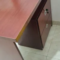 میز چوبی
