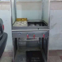 فر ساندویچی و میزکار