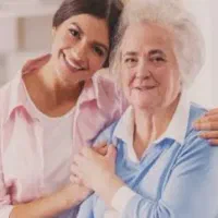 پرستار سالمند هستم