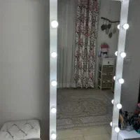 آینه چراغ دار