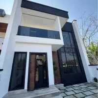 ویلا باغچه دوبلکس ۲۲۰ متر شهرکی سندتکبرگ