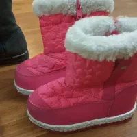 کاپشن و بوت دخترانه|کفش و لباس بچه|تهران, پاسداران|دیوار