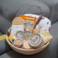 لوازم آرایشی هدیه