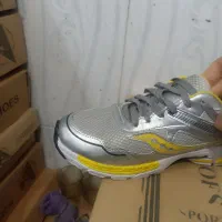 کفش خاص|کیف، کفش، کمربند|کاشمر, |دیوار