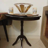 میز گرد چوب کاملا نو|مبلمان خانگی و میز عسلی|مشکیندشت, |دیوار