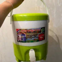 کلمن ۴ لیتری|ظروف نگهدارنده، پلاستیکی، یک‌بارمصرف|شیراز, فرهنگ شهر|دیوار