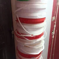 سطل خالی پنیر