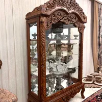 بوفه چوبی بزرگ