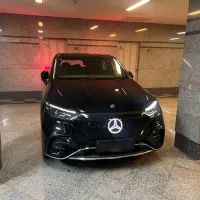 Benz eqe500 suv