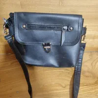 دونه ای ۸۰ تومن درحد نو|کیف، کفش، کمربند|شاهینشهر, سعدی جنوبی|دیوار