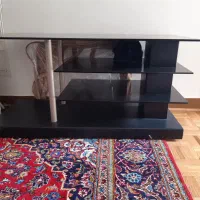 میزتلویزیون شیشه ای سالم سالم خارجی