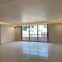 فروش آپارتمان ۲۵۰متری/تک واحدی ۳طرف نور/بیژن|فروش آپارتمان|اصفهان, جلفا|دیوار