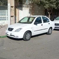 تیبا ۴۰۱ صندوق دار