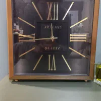 ساعت رومیزی تزیینی