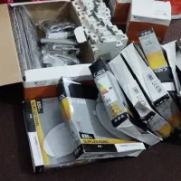 پریز برق کلید چراغ ها و محافظ سه فاز و چراغ|لامپ و چراغ|سلماس, |دیوار